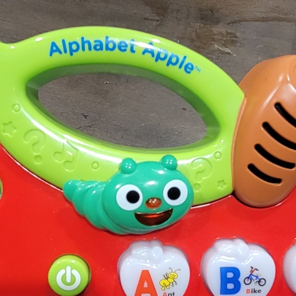 VTech Alphabet Apple kids learn and play preschool - Picture 3 of 4